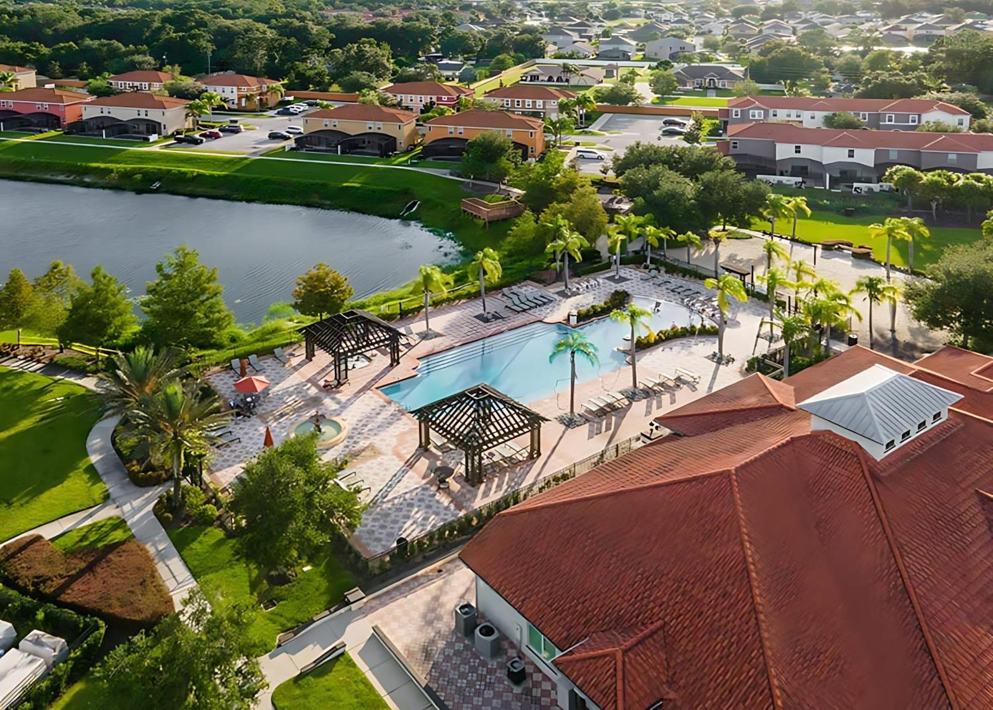 8Br Family Home With Pool And Hot Tub Kissimmee Εξωτερικό φωτογραφία